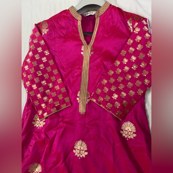 Pure soft silk fuchsia pink kurti!!!! - Picture 2 of 5